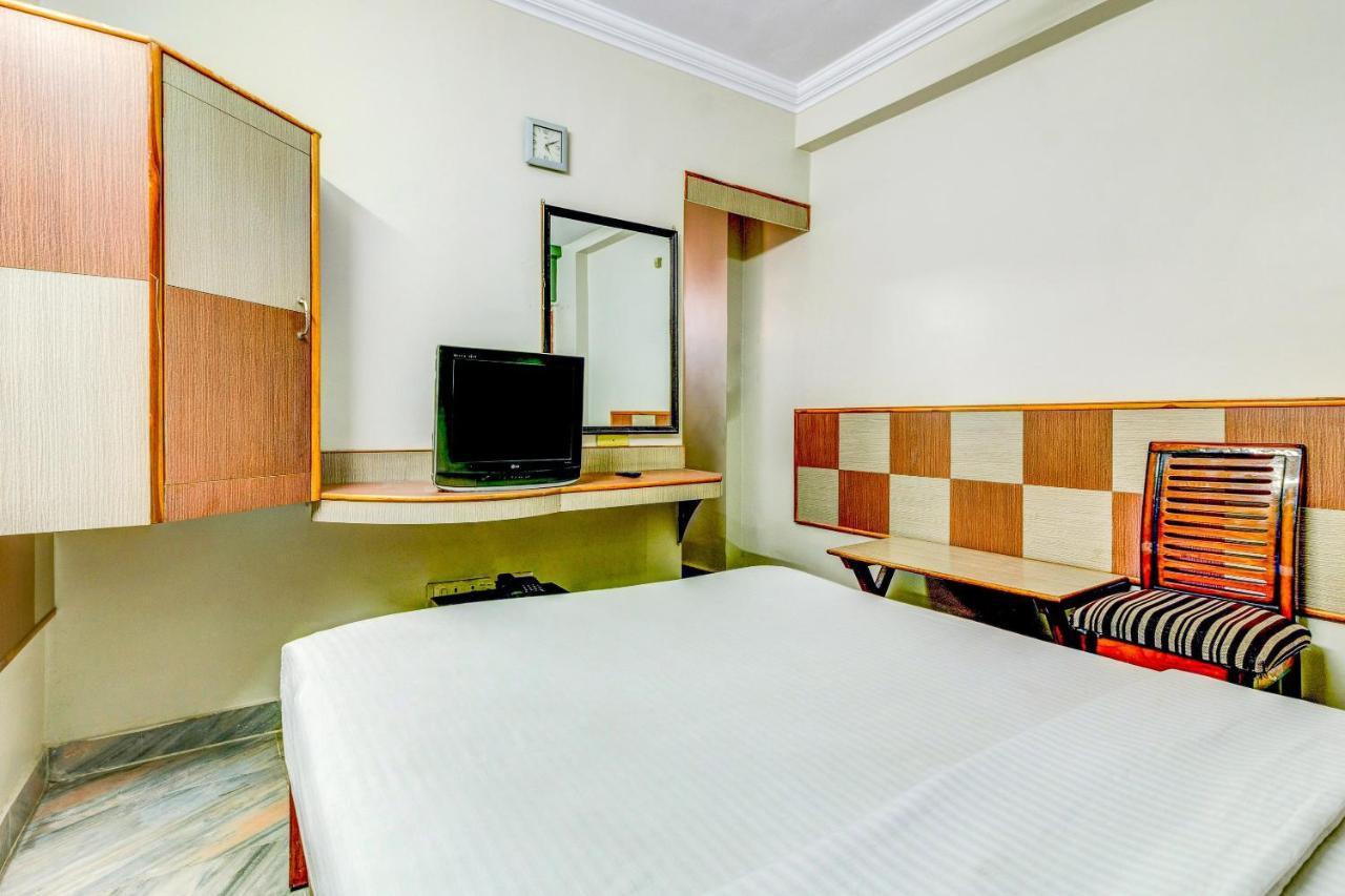 Spot On 22114 Hotel Kailash Regency Dzsamsedpur Kültér fotó