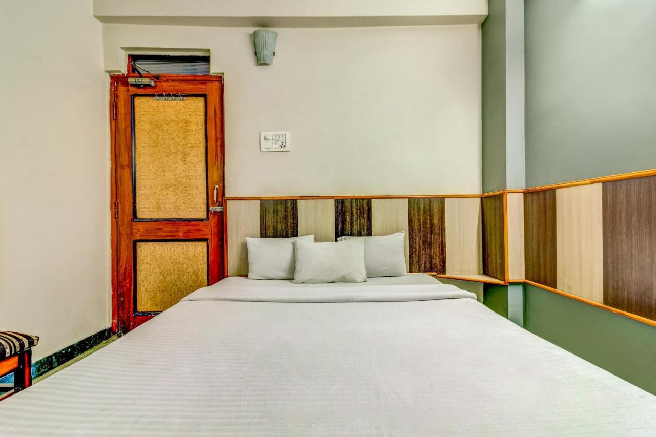 Spot On 22114 Hotel Kailash Regency Dzsamsedpur Kültér fotó