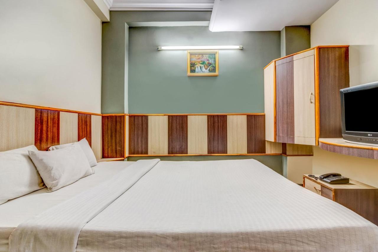 Spot On 22114 Hotel Kailash Regency Dzsamsedpur Kültér fotó
